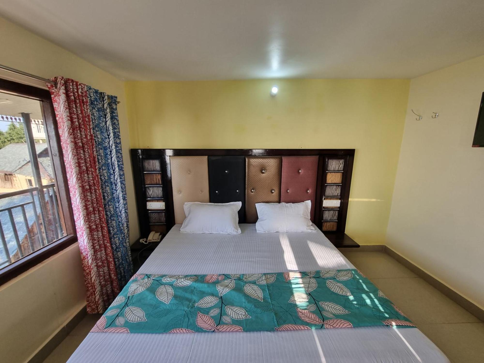 Forest Vibes Kalatop-Rooms And Restaurant دالهوزي المظهر الخارجي الصورة